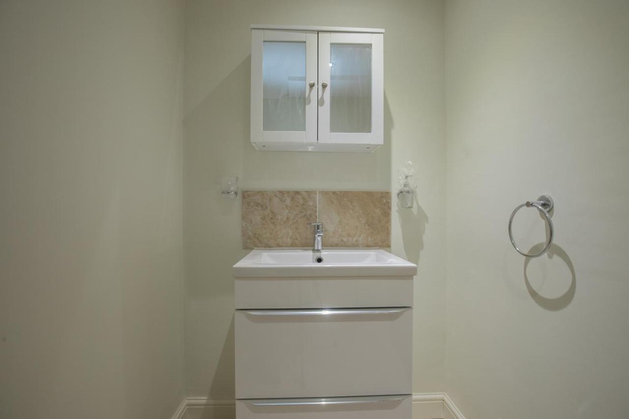 Riverside Central Kingston Flat 1B Surbiton Εξωτερικό φωτογραφία